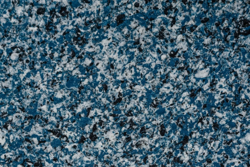 F615
